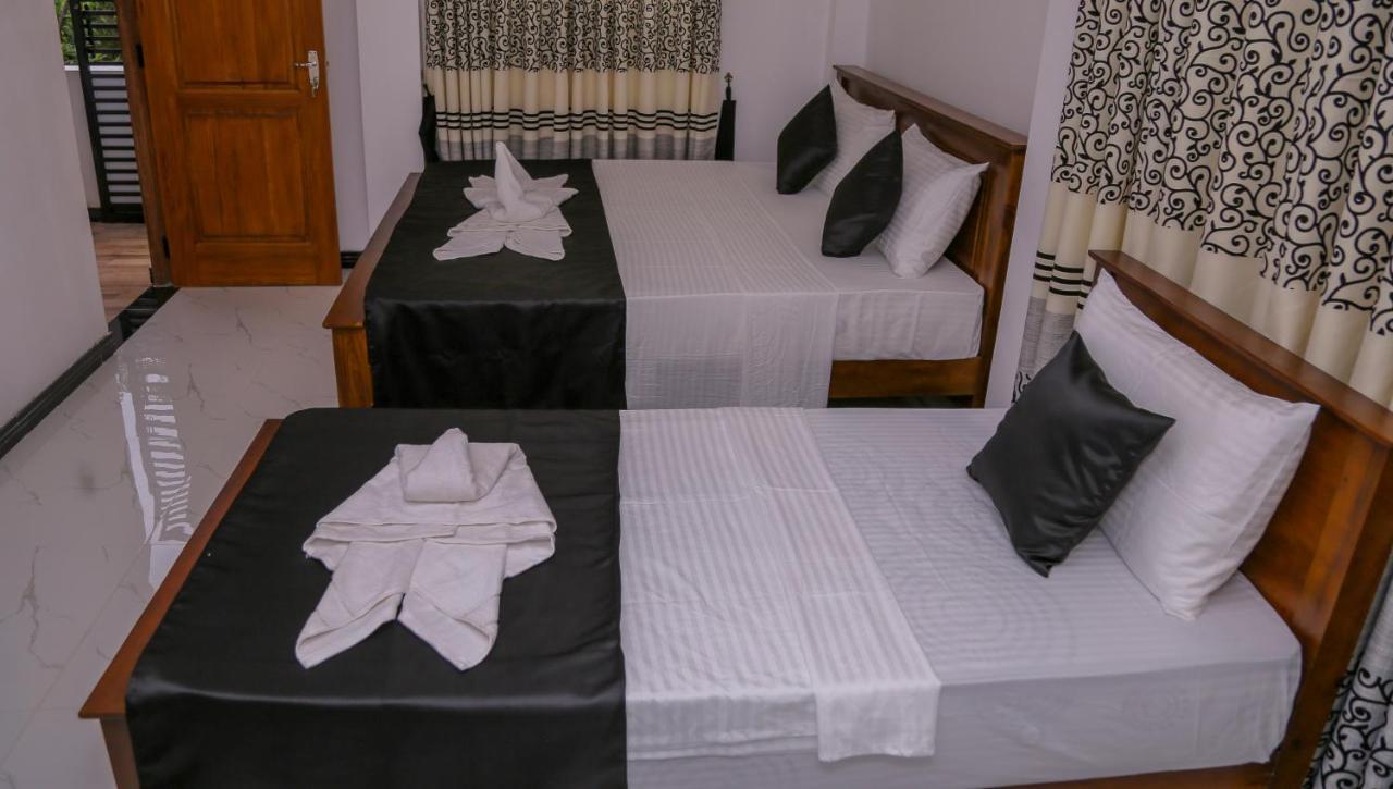 Sura Homestay Kandy Eksteriør bilde